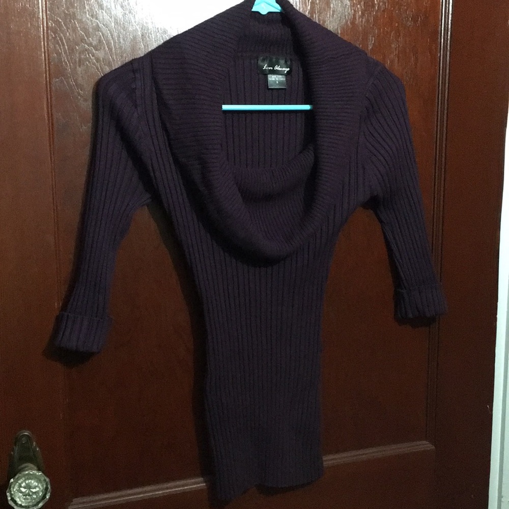 3/4’sleeve cowl neck top